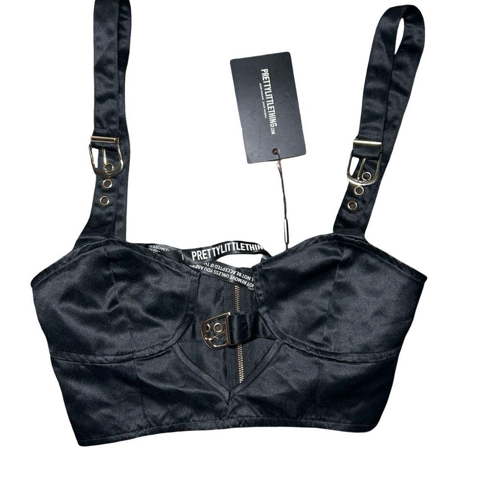 Prettylittlething Women's Black Crop-top